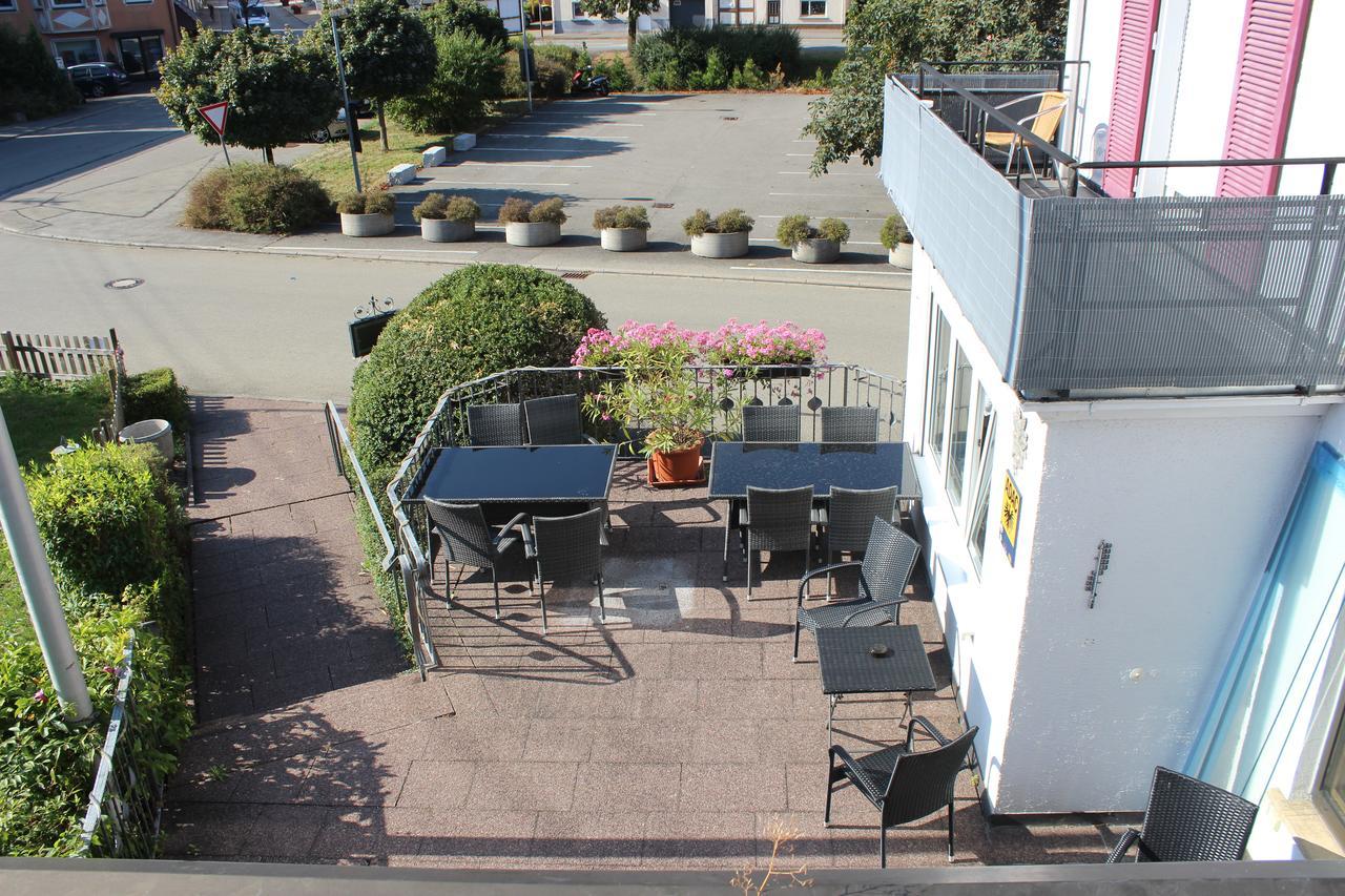 Hotel Heuberger Hof, Wehingen エクステリア 写真